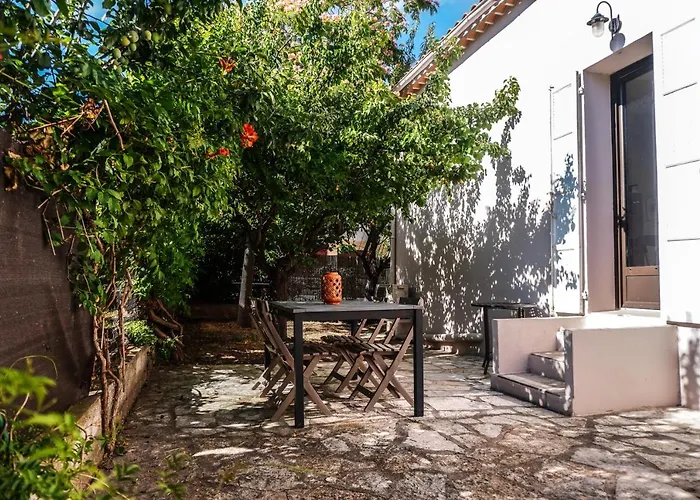 Le Galli En Plein Coeur De Sanary